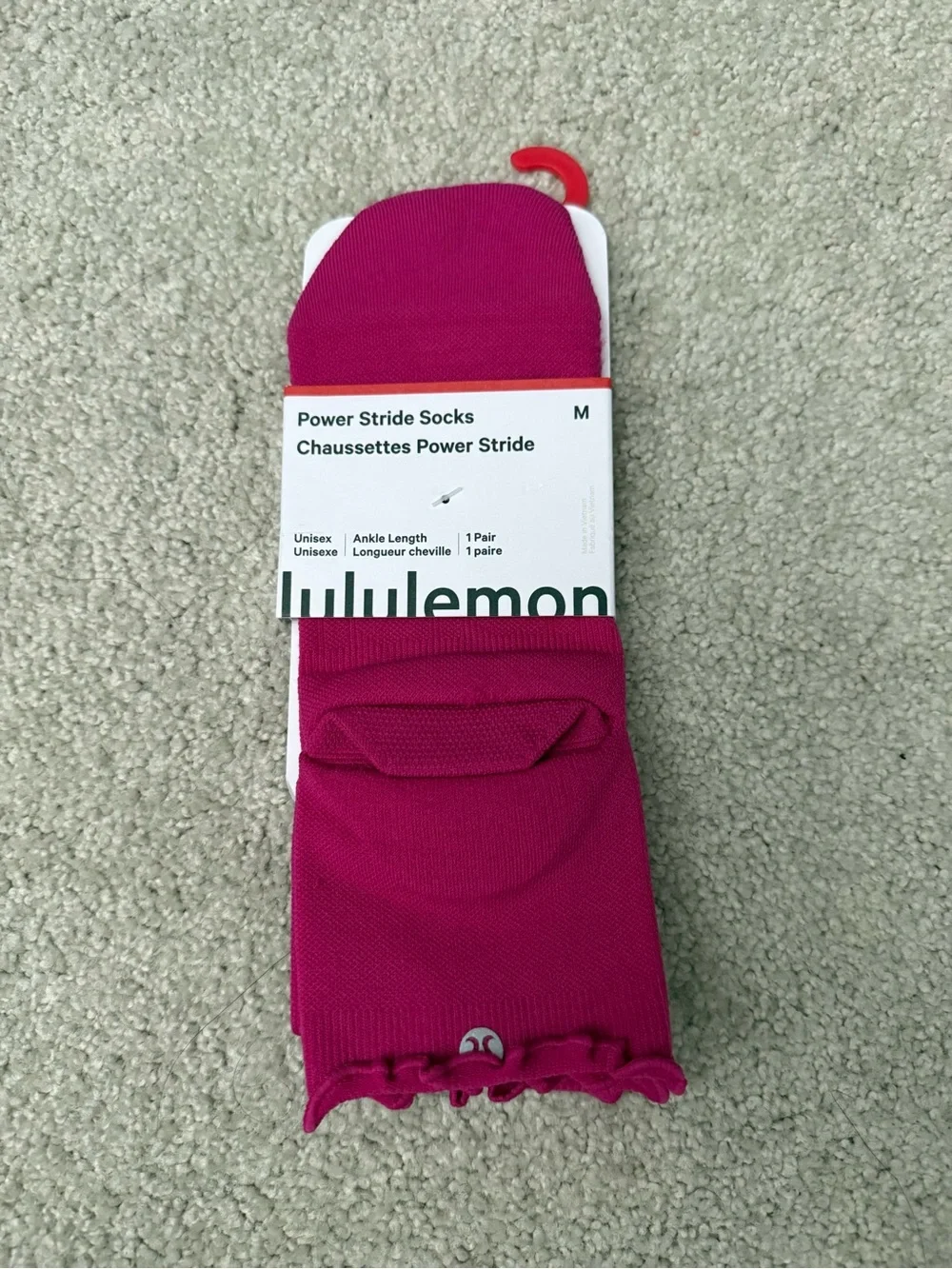 NWT Lululemon Women's Power Stride Lettuce Edge Ankle Socks sz Med in Pink Flare